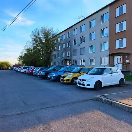 아파트 Fast In The Tlmace 레비체